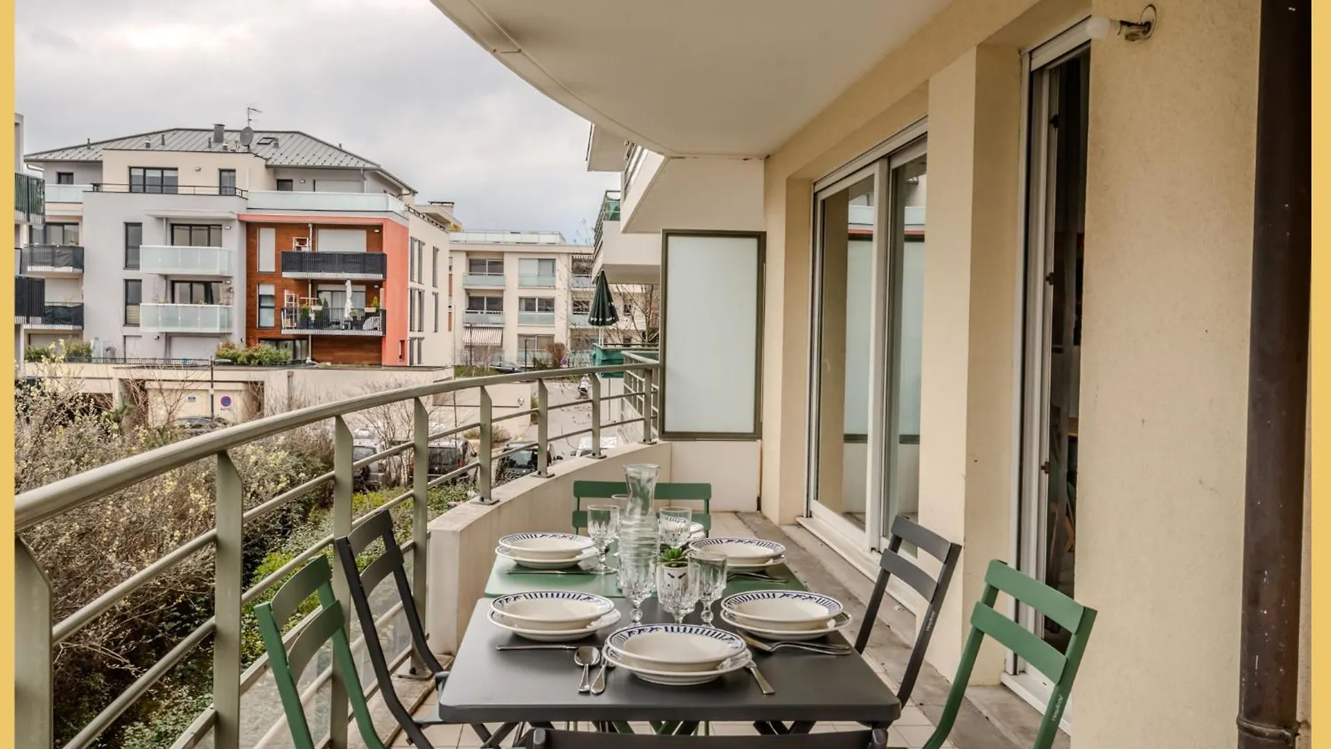 Le Manoir I T3 I Ferney-Voltaire Apartment 0*,  France